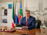 Мэр Набережных Челнов поздравил работников дорожного хозяйства с профессиональным праздником