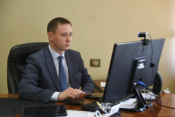 Ремонт участка улицы Шамиля Усманова выполнен на 15%