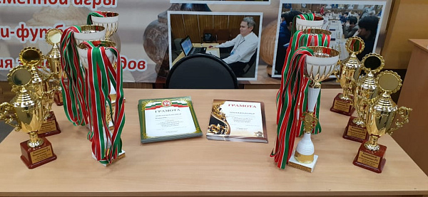 В Челнах прошли командные чемпионаты Республики Татарстан по быстрым шахматам и блицу