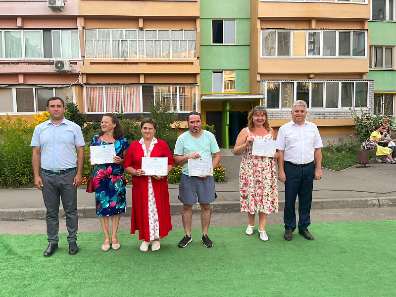 Праздники двора собирают челнинцев