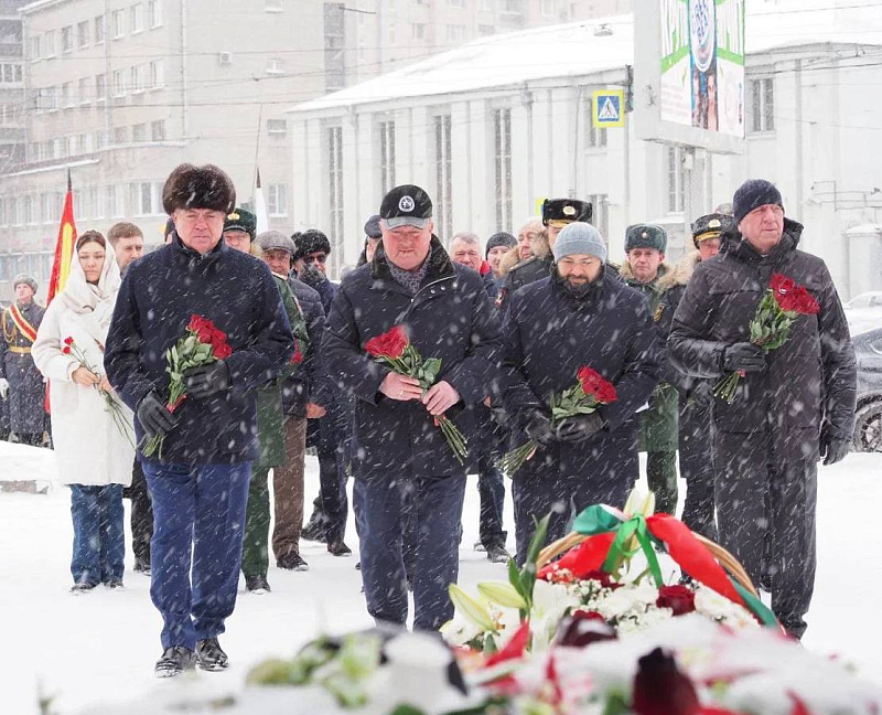 Наиль Магдеев навестил раненых бойцов в Военно‑медицинской академии имени Кирова