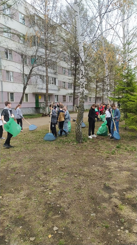 Челнинцы принимают активное участие в благоустройстве территорий города
