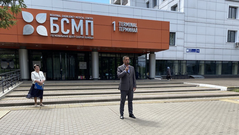 В БСМП открыли мемориальную доску в честь первого главного врача Ирека Ишкинеева
