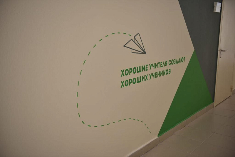 День строителя-2023: в Набережных Челнах завершают капремонт школ