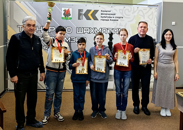 Яшь шахматчылар республика беренчелегендә җиңде һәм бөтенроссия турниры финалына чыкты