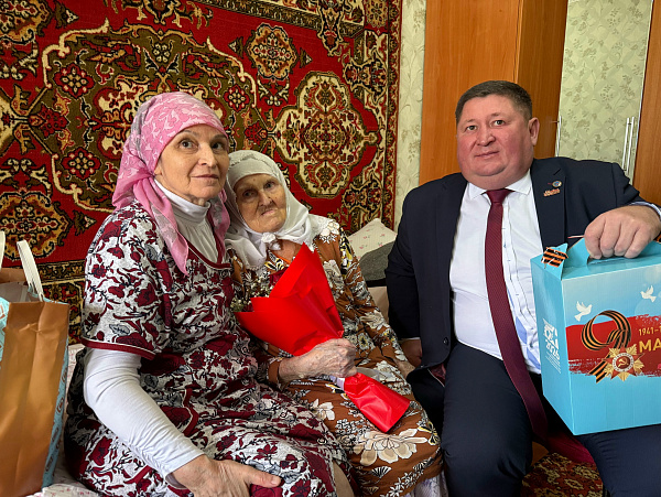 Яр Чаллыда ветераннарны хөрмәтләү дәвам итә