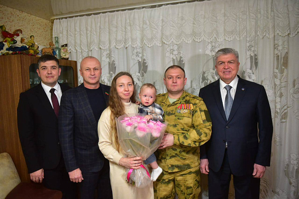 Наиль Магдеев навестил семью бойца СВО
