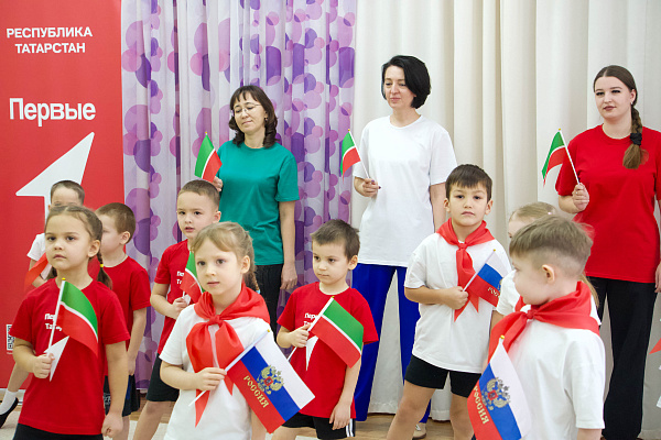 «Звёздочки» зажгли «Движение Первых»